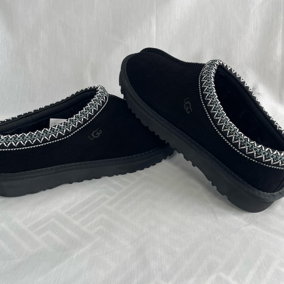 UGG Shoes - UGG Women's Black and Gray Slippers men size 8 woman size 9.5.